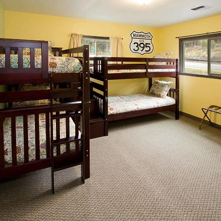 Moderne Hostel Маммот Лейкс Экстерьер фото
